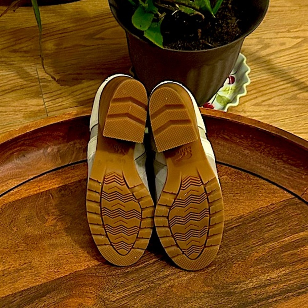 SOREL,NADIA LEATHER PEEP-TOE BOOTIE SIZE 7 - Picture 4 of 14